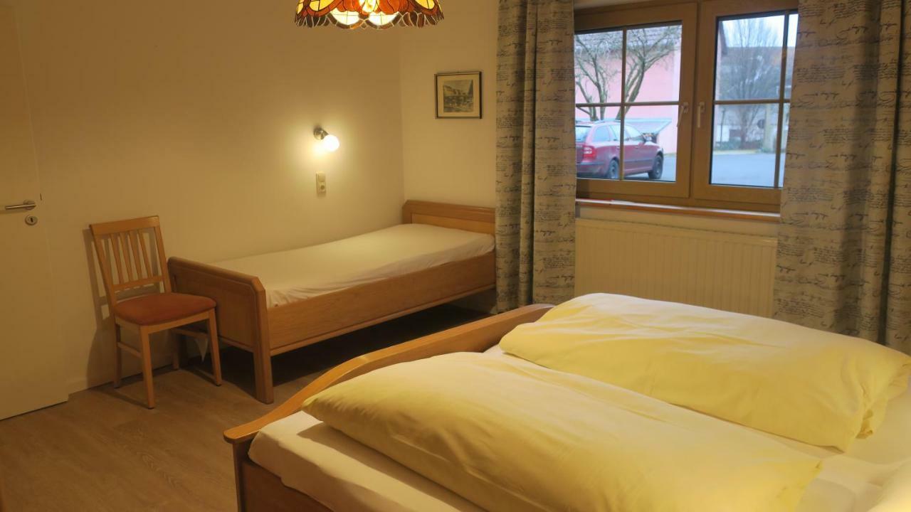 Breitenlesau Apartment *