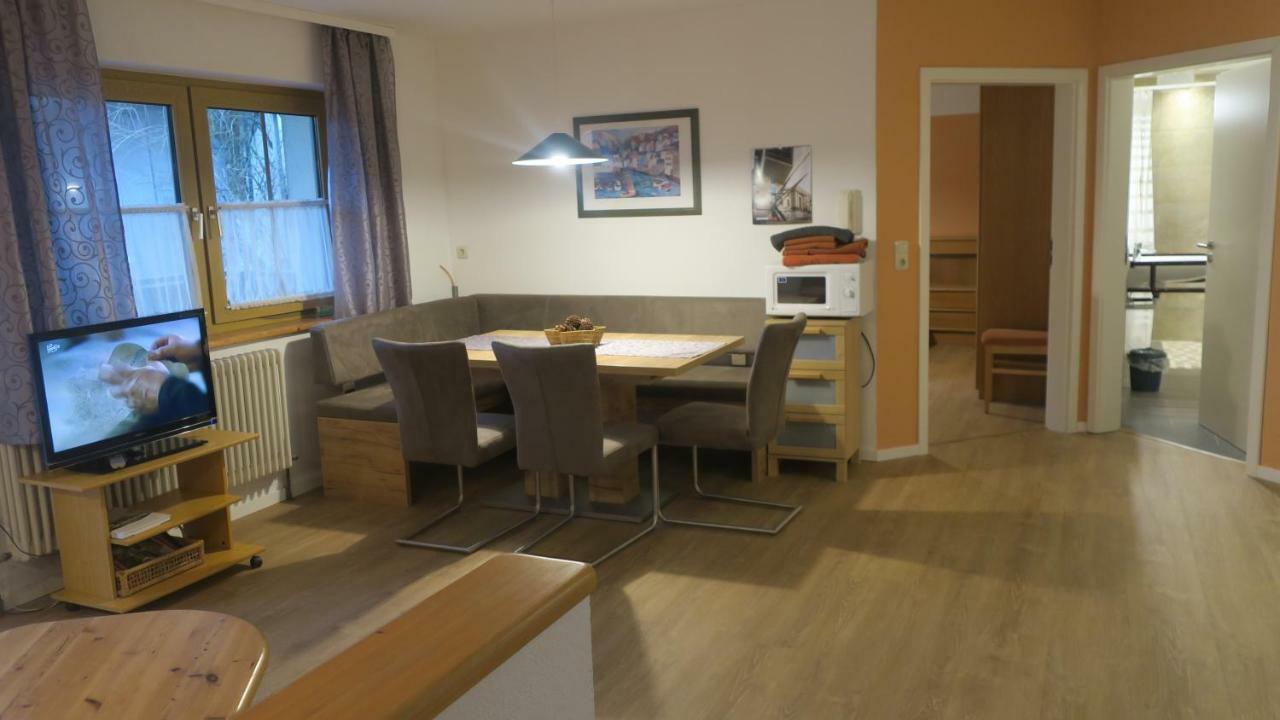 Breitenlesau Apartment *